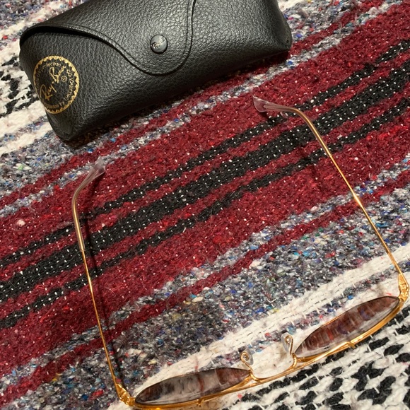 Ray Bans!! Oval shape with rainbow mirror lens - Picture 5 of 8